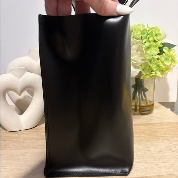 Furla Essential Black Leather Tote Bag - Picture 11 of 11